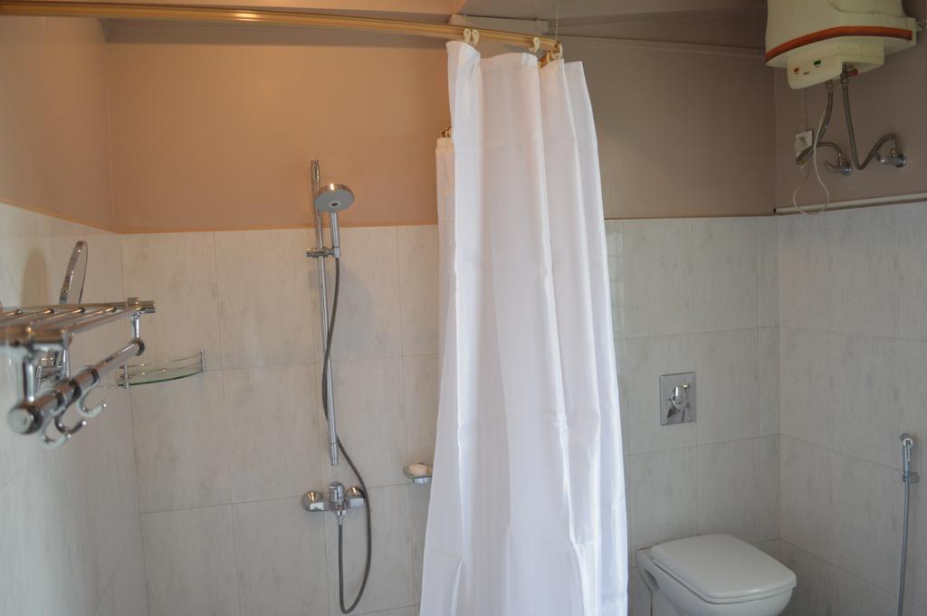 Orange Homestay Shillong Kültér fotó