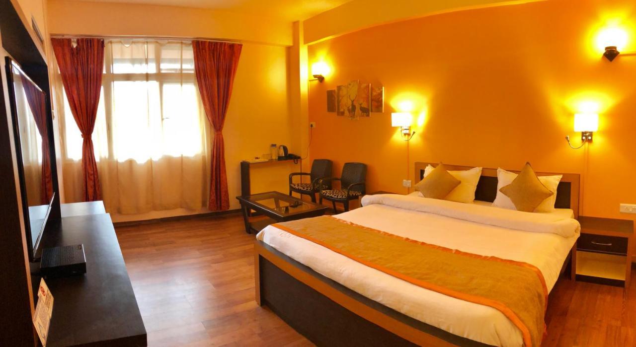 Orange Homestay Shillong Kültér fotó